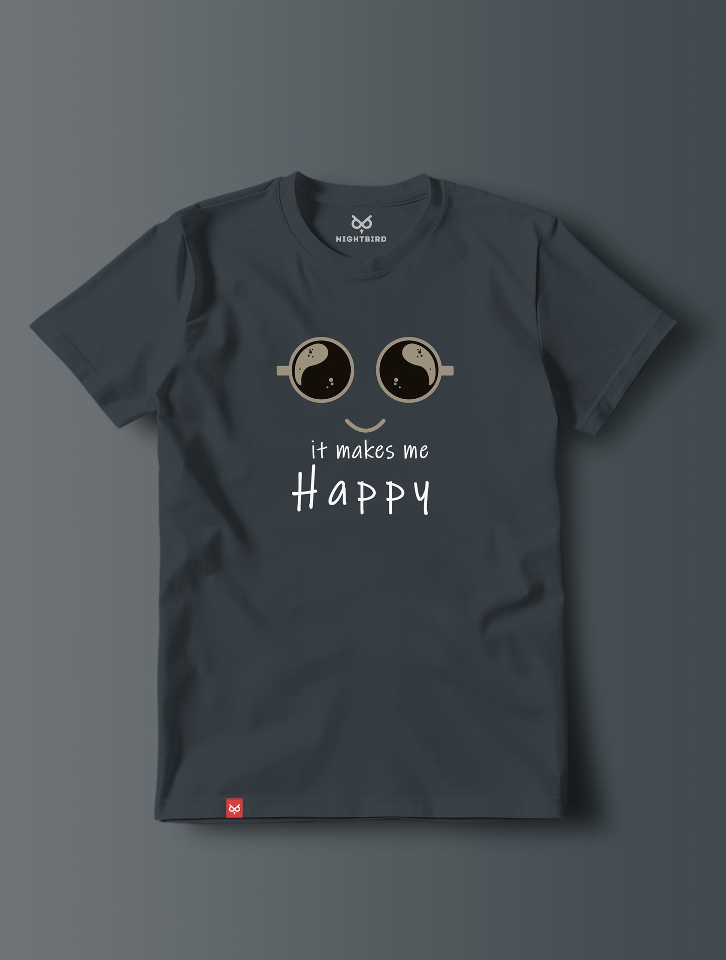 It Makes Me Happy - Tee